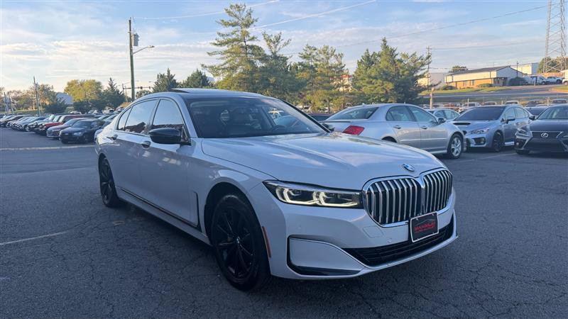 Used 2021 BMW 740i xDrive AWD/4WD image 3