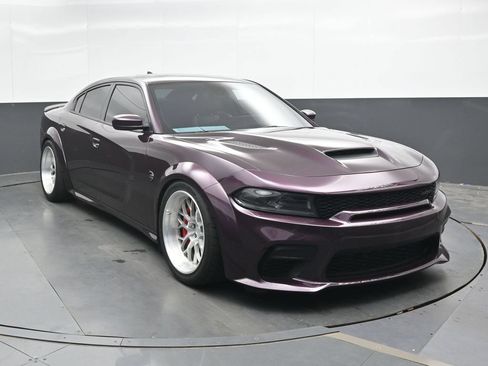 Used 2022 Dodge Charger SRT Hellcat RWD image 6