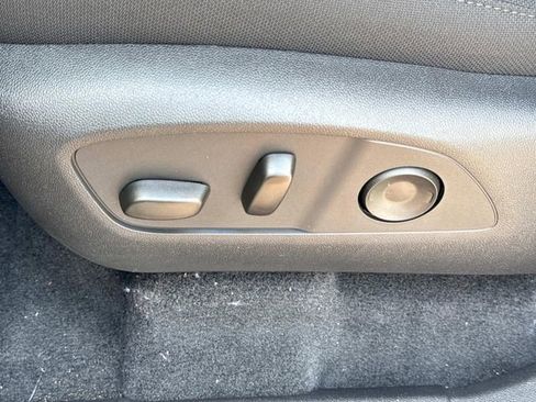 New 2026 GMC Acadia Elevation image 25