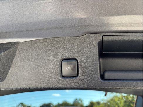 Used 2021 Ford Escape SEL image 46