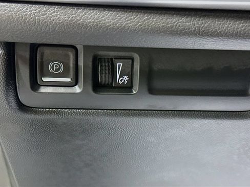 Used 2024 Cadillac XT4 Sport FWD image 10