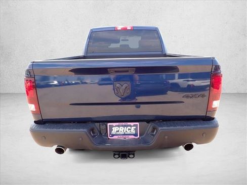Used 2021 RAM 1500 Warlock w/ Warlock Decor Package AWD/4WD image 3