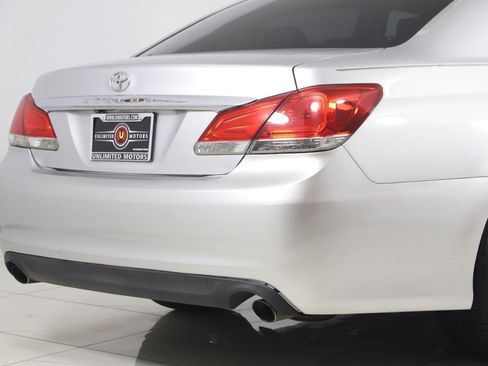 Used 2011 Toyota Avalon FWD image 41