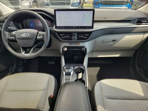 Certified 2023 Ford Escape Active w/ Tech Pack #1 AWD/4WD image 11