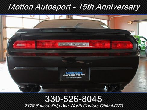 Used 2010 Dodge Challenger R/T RWD image 9