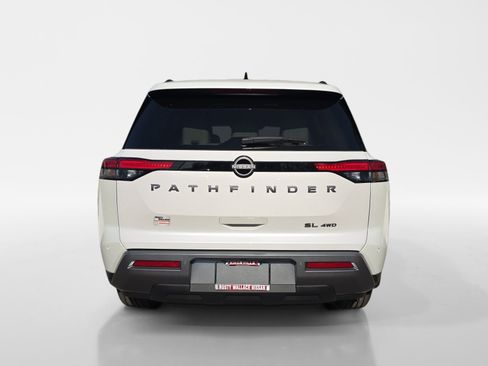 New 2026 Nissan Pathfinder SL AWD/4WD image 4