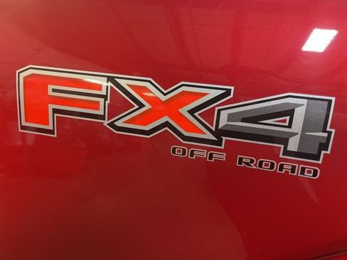 Used 2022 Ford F150 Lariat w/ Equipment Group 502A High image 27