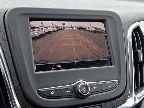 Certified 2023 Chevrolet Equinox LS image 25