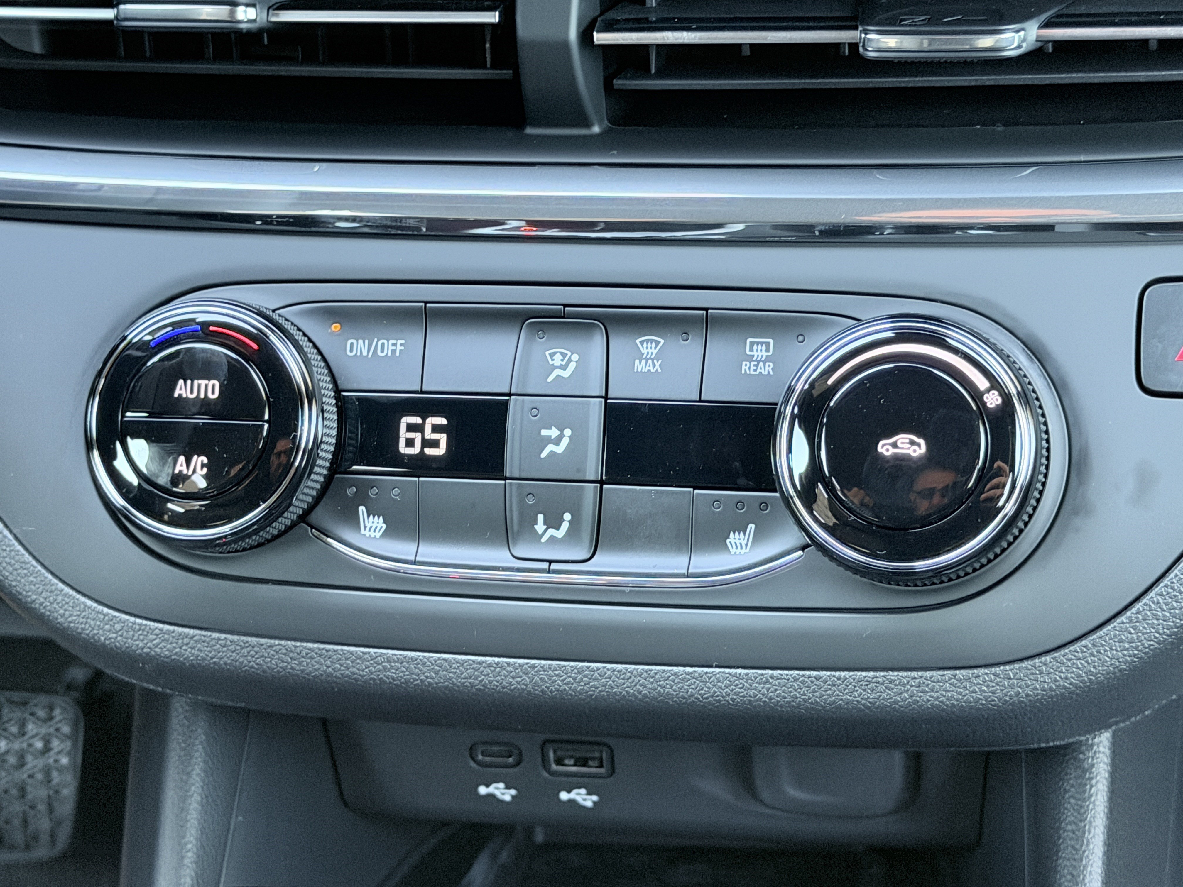 New 2026 Buick Envista Preferred FWD image 21