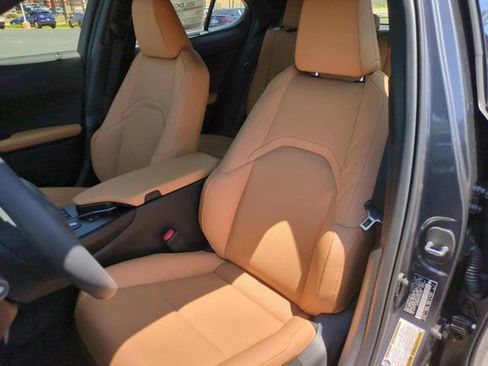 New 2026 Lexus UX 300h FWD image 11