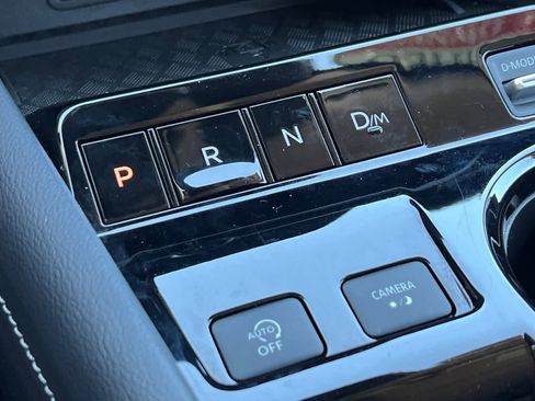 Certified 2025 Nissan Murano SV image 23