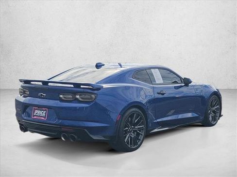 Used 2022 Chevrolet Camaro ZL1 image 5