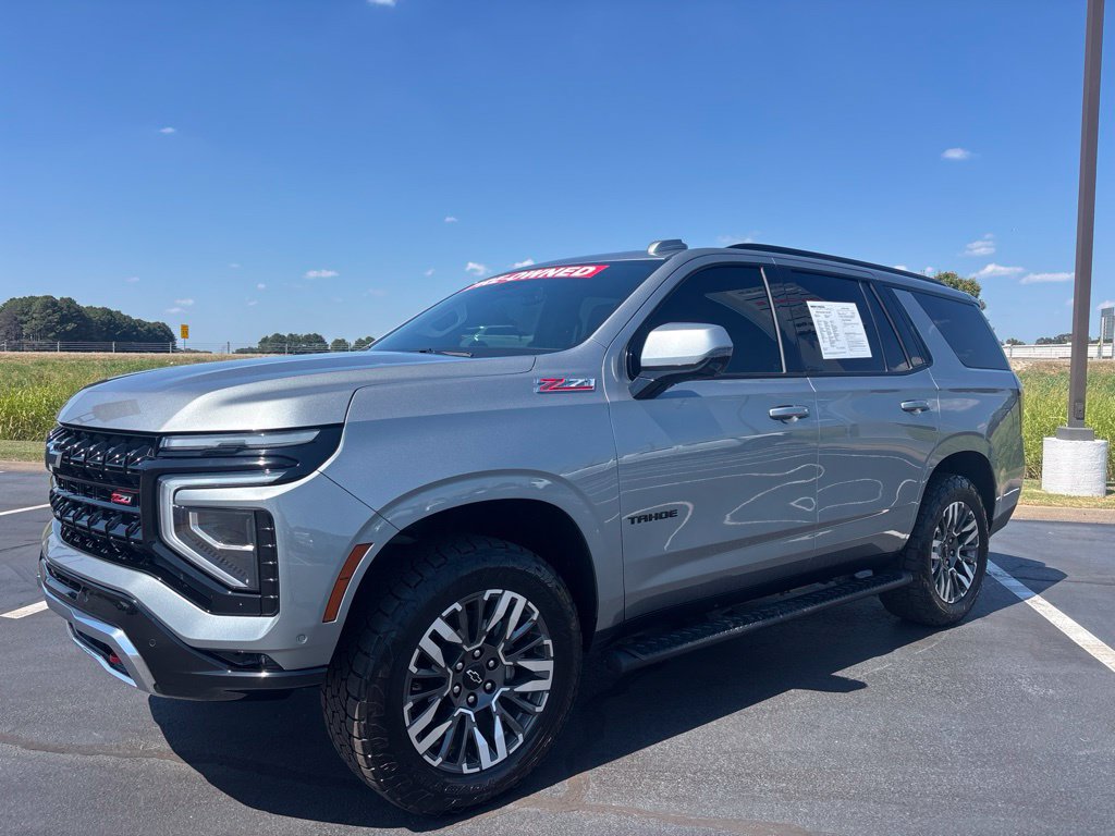 Used 2025 Chevrolet Tahoe Z71 w/ Comfort Package AWD/4WD image 1
