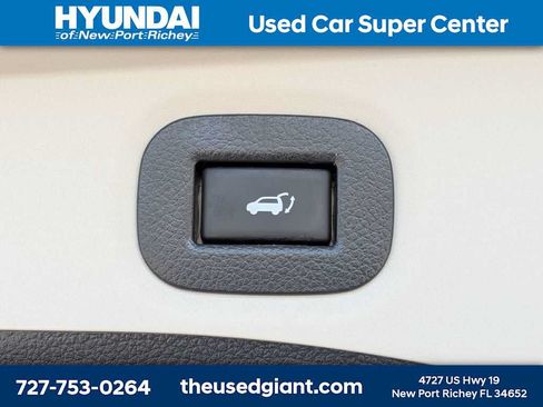 Used 2018 Nissan Rogue SV w/ Premium Package FWD image 13