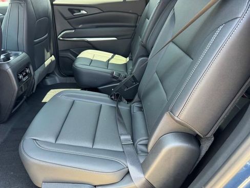 New 2026 Chevrolet Traverse LT w/ Midnight/Sport Edition FWD image 11