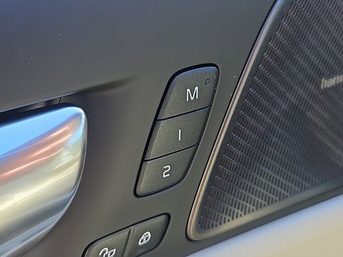 New 2026 Volvo V60 B5 Cross Country Plus w/ Protection Package Premier image 9