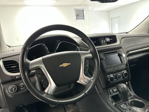 Used 2017 Chevrolet Traverse Premier AWD/4WD image 15