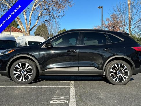 Certified 2022 Ford Escape SEL w/ SEL Stealth AWD Package image 8