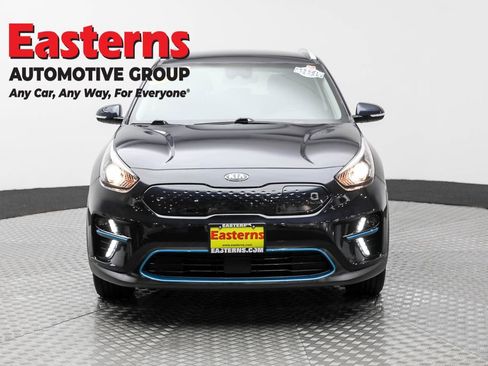 Used 2021 Kia Niro EX w/ Cold Weather Package image 2