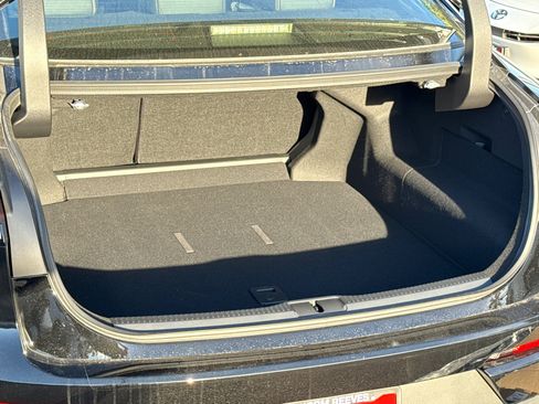 New 2026 Toyota Crown XLE image 12