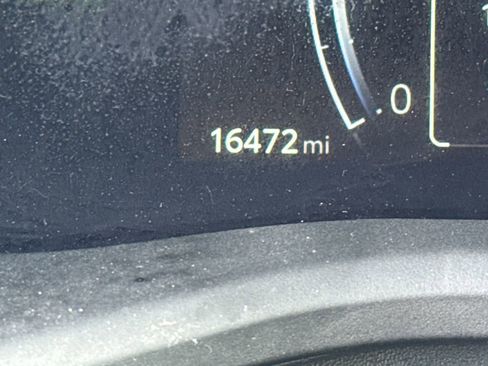 Used 2025 Toyota Camry SE image 27