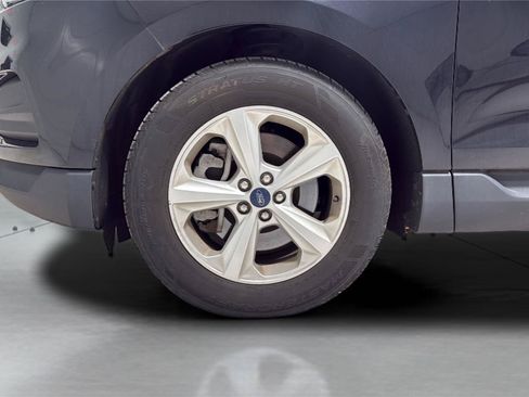 Used 2021 Ford Edge SE FWD image 28