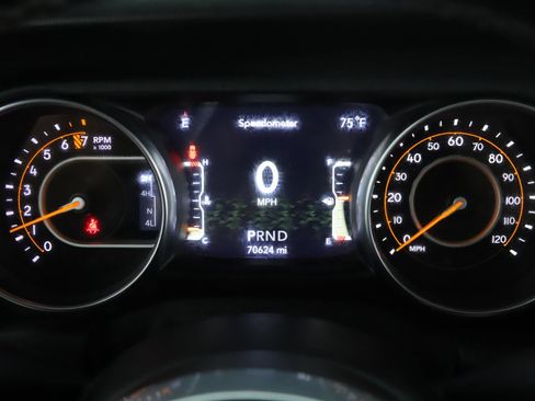 Certified 2021 Jeep Wrangler Unlimited Sahara w/ Cold Weather Group image 10