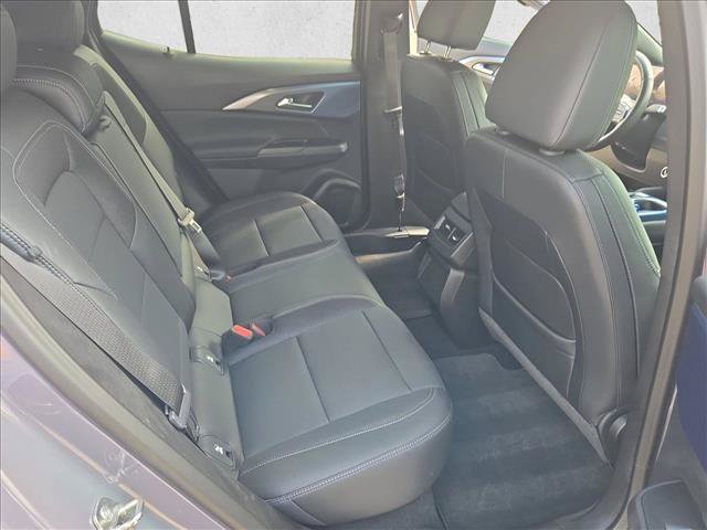Used 2024 Chevrolet Equinox EV LT FWD image 19