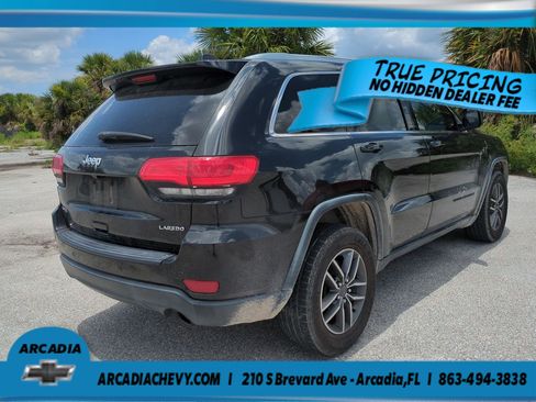 Used 2016 Jeep Grand Cherokee Laredo w/ Quick Order Package 23E AWD/4WD image 4