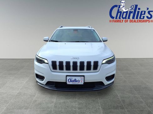 Used 2020 Jeep Cherokee Latitude image 2