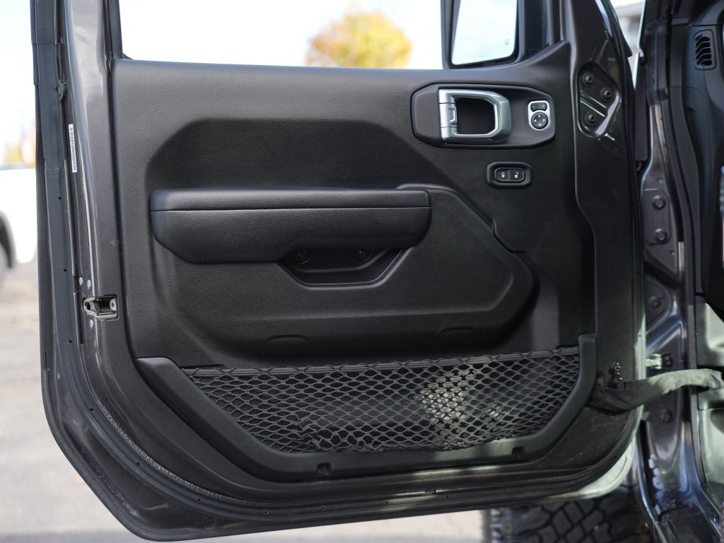 Used 2021 Jeep Wrangler Unlimited Sport AWD/4WD image 14