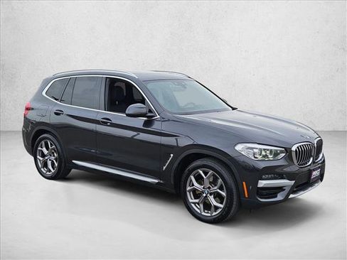 Used 2021 BMW X3 xDrive30e w/ Convenience Package image 3