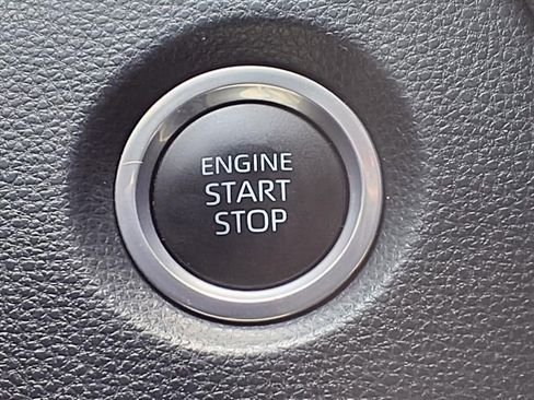 Used 2024 Toyota Corolla SE image 13