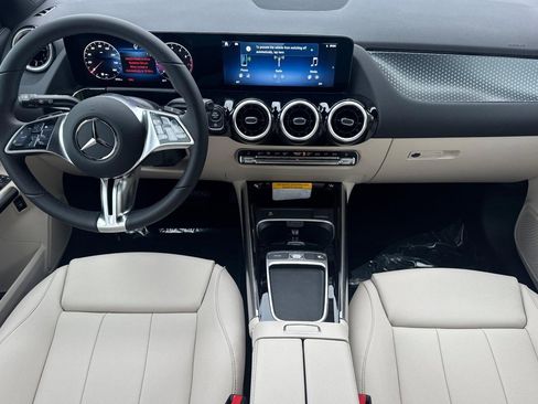Used 2026 Mercedes-Benz GLA 250 image 24