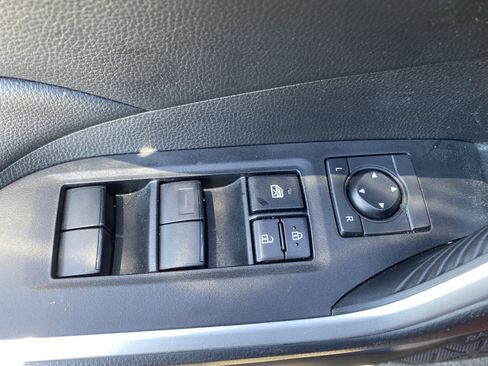 Used 2025 Toyota RAV4 LE FWD image 20