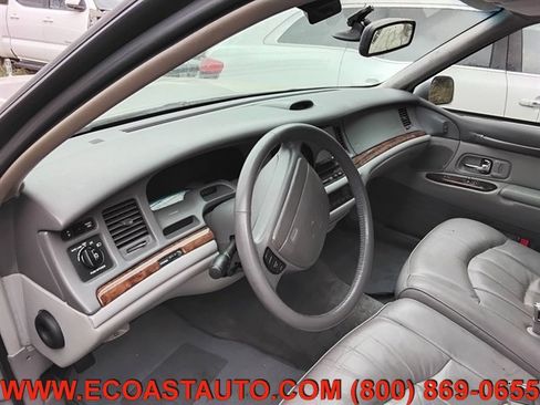 Used 1997 Lincoln Town Car Executive RWD image 12