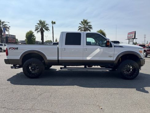 Used 2016 Ford F250 King Ranch w/ FX4 Off-Road Package AWD/4WD image 8