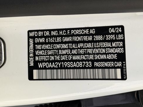 Used 2025 Porsche Taycan image 26