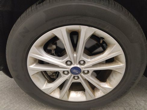 Used 2018 Ford Escape SEL AWD/4WD image 31
