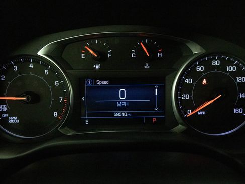 Used 2021 GMC Acadia SLE w/ Driver Convenience Package image 31