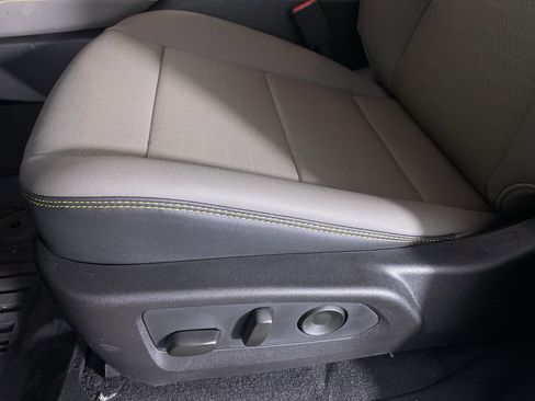 New 2026 Chevrolet Colorado ZR2 w/ Technology Package image 10