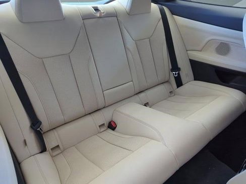 Used 2025 BMW 430i Coupe w/ M Sport Package RWD image 25
