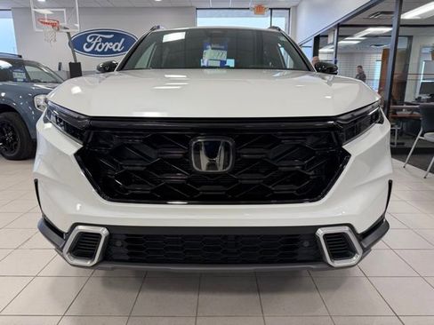 Used 2023 Honda CR-V Sport Touring image 3