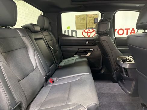 Used 2025 Toyota Tundra Limited image 15