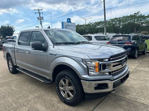 Used 2020 Ford F150 XLT w/ Equipment Group 302A Luxury AWD/4WD image 3