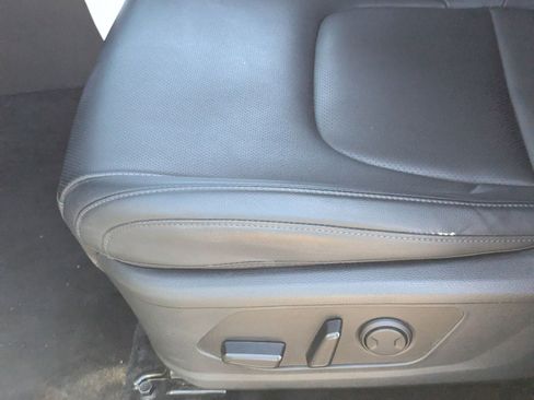 Used 2024 Kia Sportage EX image 20