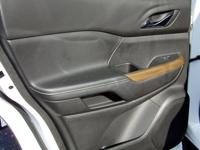 Used 2020 GMC Acadia SLE w/ LPO, Floor Liner Package FWD image 44