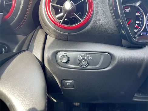 Certified 2024 Chevrolet Blazer RS w/ Enhanced Convenience Package image 17