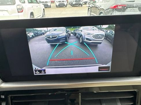 Used 2022 Lexus GX 460 Premium AWD/4WD image 15