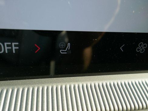 New 2026 Ford Explorer ST-Line w/ ST-Line Street Pack image 18